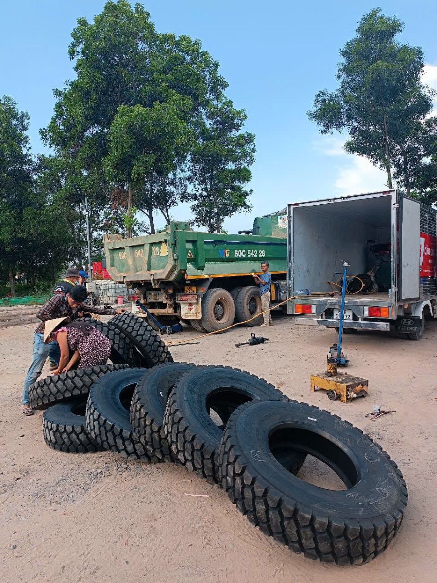 CỨU HỘ LỐP XE UY TÍN HÀNG ĐẦU - SĂM LỐP  CỬU LONG THIÊN